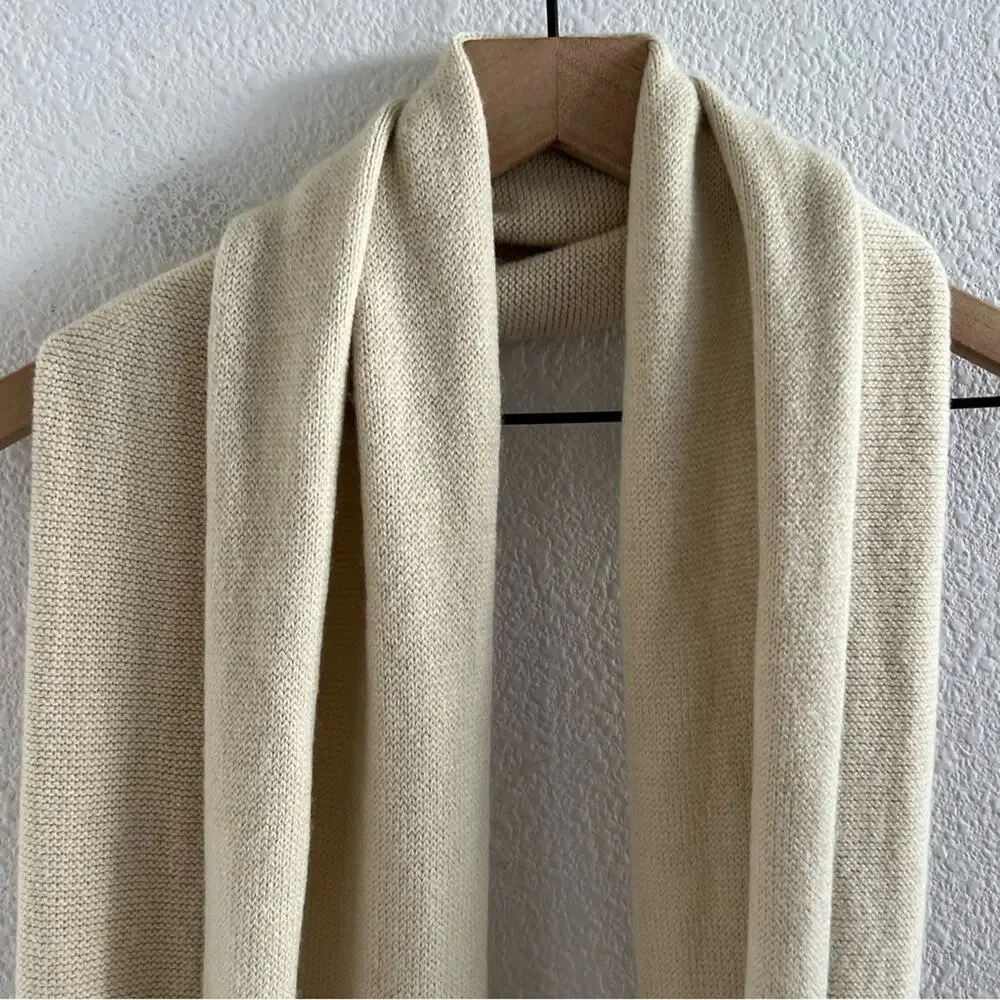 NWT Forever 21 Cream Soft Knit Blanket Style Scarf 17" X 98" - Picture 2 of 8